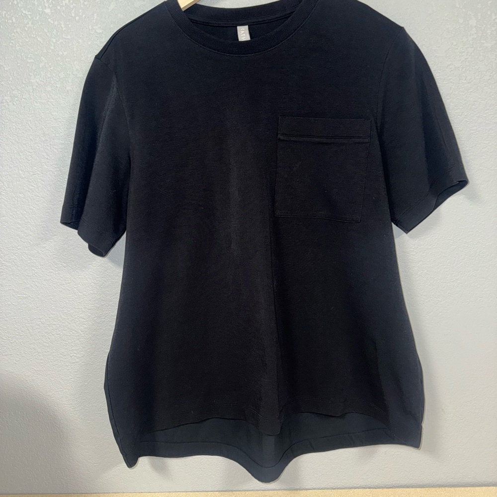 Women’s Athleta Black Gallery Tee‎ Medium - Picture 10 of 11